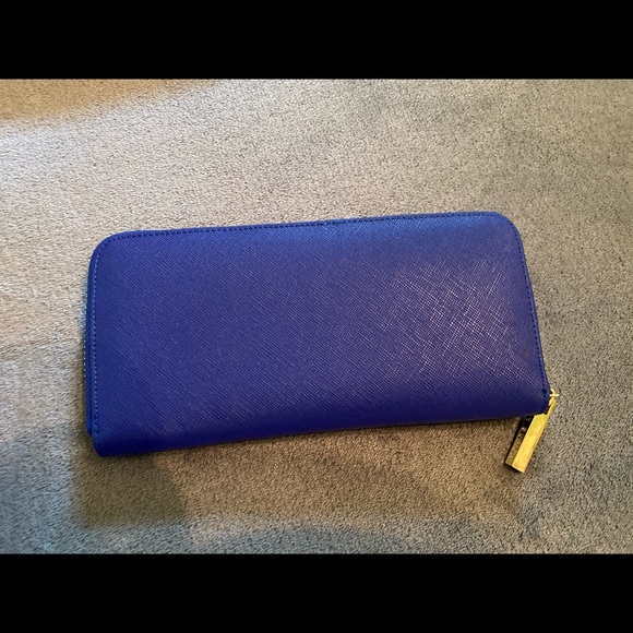 Royal Blue and Gold Tory Burch Wallet - Picture 6 of 8